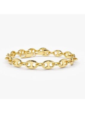 Elegant Gold Chain Bracelet